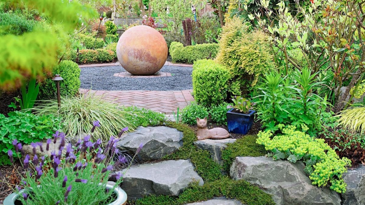5 Stone Terrace Flower Bed Ideas